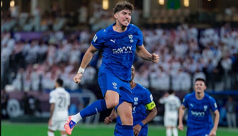 الهلال يهزم السد القطري بثلاثية وينفرد بصدارة دوري أبطال آسيا للنخبة