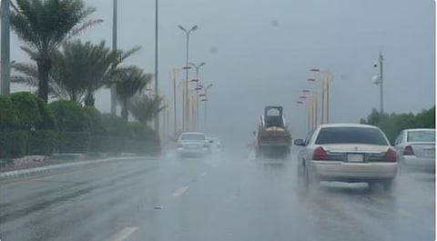 طقس المملكة الأربعاء.. رياح نشطة وتكوّن للضباب على عدة مناطق