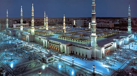الحج: تطبيق نسك يوفر لزائر المدينة معلومات تساعده برحلته لزيارة الحرم المدني