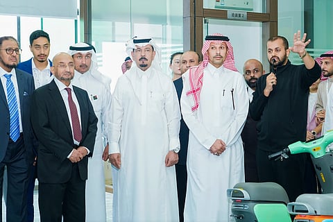 بالصور.. وفد غرفة جازان يزور شركة قوانغتشو يونكو للمعدات الذكية في الصين ويبحث توطين التصنيع الذكي في المملكة
