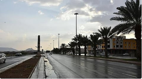 طقس المملكة الثلاثاء.. رياح نشطة وتكوّن للضباب على عدة مناطق