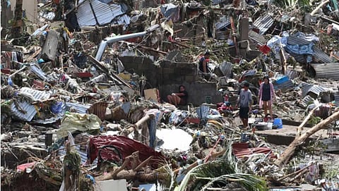 ارتفاع حصيلة الوفيات جراء إعصار كالمايغي في الفلبين إلى 85 شخصًا