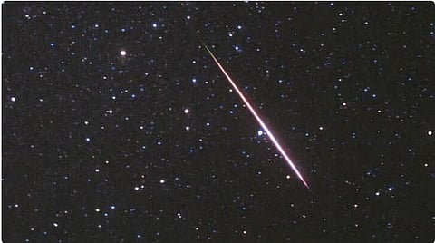 سماء المملكة تشهد ذروة زخة شهب "الثوريات" مساء اليوم