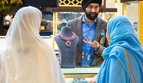 صالون المجوهرات 2025 يجمع نخبة المصممين والعلامات العالمية في الرياض