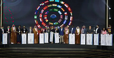 وزير التجارة يتوّج الفائزين بكأس العالم لريادة الأعمال في ملتقى بيبان 2025