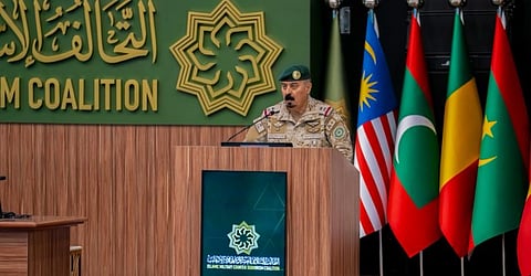 «التحالف الإسلامي» يطلق مبادرة «إعلاميو السلام» لـ14 متدربًا يمنيًا لتعزيز دورهم في محاربة الفكر المتطرف