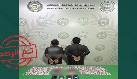 القبض على مخالفين يمنيين لترويجهما الحشيش وأقراص مخدرة بمنطقة جازان 