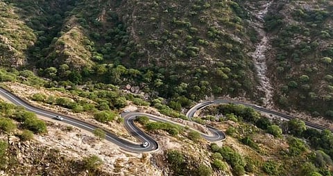 جبال سلا بالعارضة.. لوحة فنية طبيعية رسمتها قطرات المطر