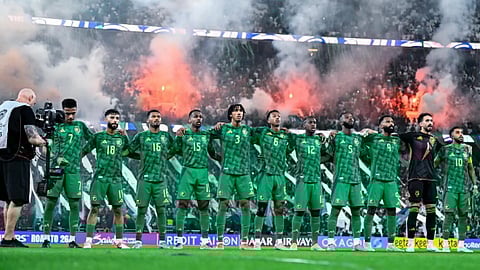 "الأخضر" يلتقي نظيره الجزائري وديًّا اليوم في جدة