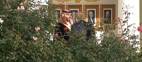 حديث جانبي يجمع ولي العهد والرئيس ترامب في البيت الأبيض