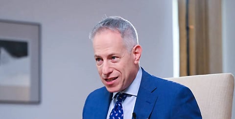 سفير أمريكا السابق بالرياض: المملكة ترى الفرصة مناسبة لاستقرار لسوريا والمنطقة