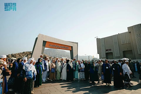 جبل الرحمة يسجّل أكثر من 10 آلاف زائر يوميًّا