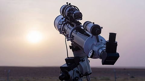  فلكية جدة: سماء المملكة تشهد ظاهرة "عبور الظل" غدًا