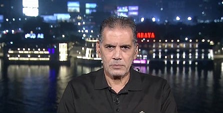 خبير تحكيمي: الحكم احتسب ركلة جزاء غير صحيحة للهلال أمام الفتح