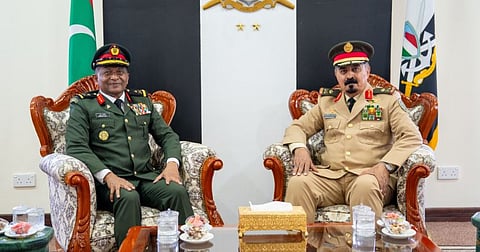 أمين «التحالف الإسلامي» يبحث مع رئيس قوة الدفاع المالديفي تعزيز التعاون العسكري ومحاربة الإرهاب