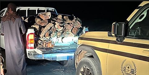 «الأمن البيئي» تضبط مواطنًا لنقله حطبًا محليًا في محمية طويق الطبيعية