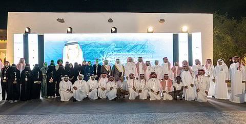 محافظ الأحساء يكرّم متطوعي برنامج "الأحساء تستاهل" للتراث العالمي