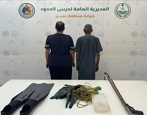 حرس الحدود بعسير يضبط مخالفين للائحة الأمن والسلامة لمزاولي الأنشطة البحرية في المناطق البحرية للمملكة