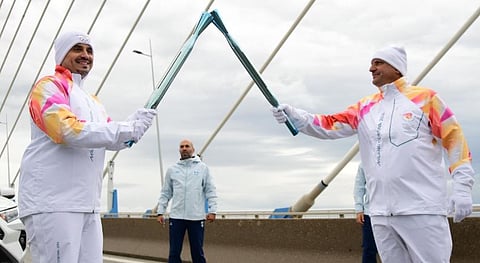 بحضور الأمير فهد بن جلوي.. إيقاد شعلة أولمبياد ميلانو كورتينا