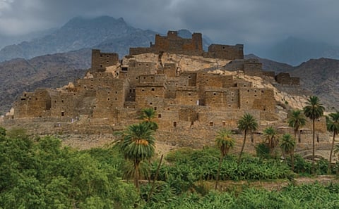 قرية ذي عين.. أيقونة تراثية وتاريخ عريق في الباحة