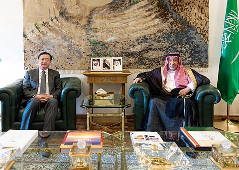  نائب وزير الخارجية يبحث تعزيز العلاقات الثنائية مع السفير الصيني