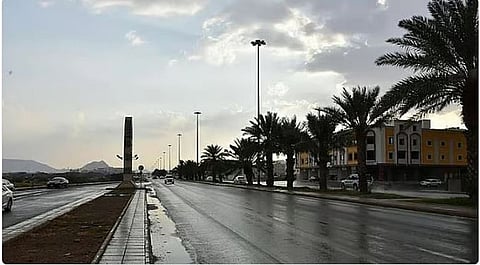 طقس المملكة الثلاثاء.. فرصة لهطول أمطار متفرقة على عدة مناطق 