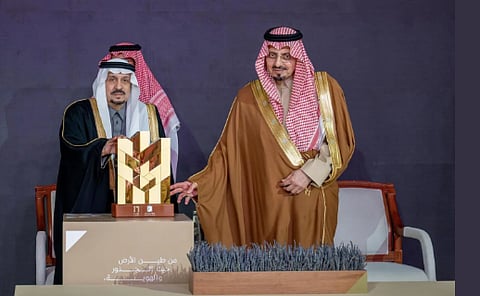 أمير الرياض يكرّم الفائزين بجائزة الملك خالد لعام 2025