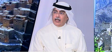 استشاري: العدسات الذكية تُزرع منذ 20 عامًا داخل العين كعدسة طبيعية مصممة بأشكال مختلفة