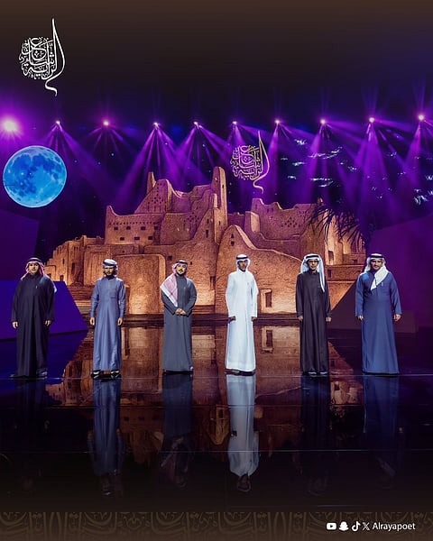 الحمزاوي يتأهل.. ولجنة تحكيم "شاعر الراية" تمنح بن هندي كارتها الذهبي 