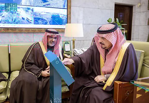 أمير الرياض يدشن كرسي الأمير فيصل بن بندر لتقنيات الذكاء الاصطناعي في المدن الذكية