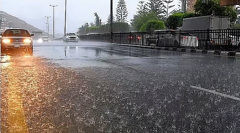 «الدفاع المدني» تُحذر من الحالة المناخية في 3 مناطق