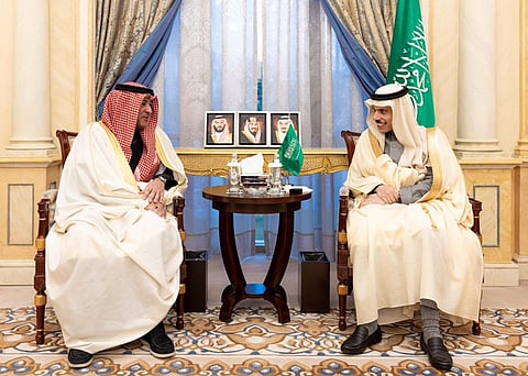  وزير الخارجية يستقبل أمين مجلس التعاون ويناقشان تعزيز العمل الخليجي المشترك