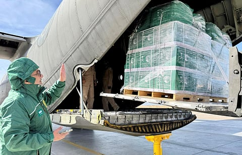 الطائرة الإغاثية السعودية الـ 76