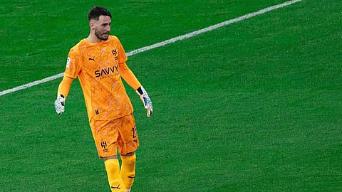  الحارس الفرنسي ماتيو باتوييه