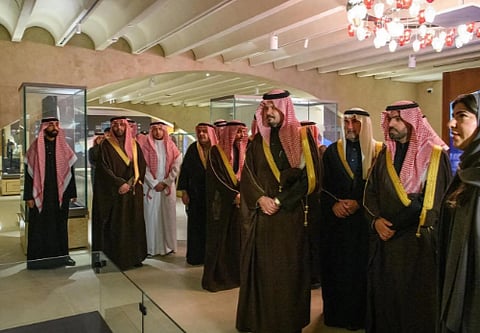  تحت رعاية ولي العهد.. أمير المدينة المنورة يفتتح مركز الأمير محمد بن سلمان العالمي للخط العربي