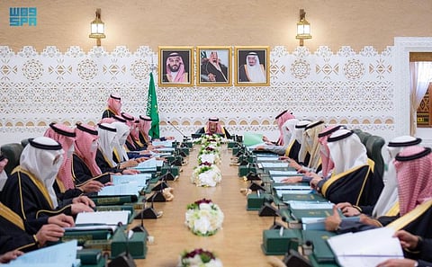 الموافقة على قواعد ومعايير أسماء المرافق العامة.. 12 قرارًا لمجلس الوزراء اليوم

