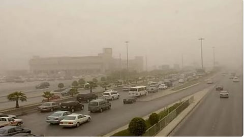 طقس المملكة الأربعاء.. سحب رعدية ممطرة ورياح نشطة على عدة مناطق