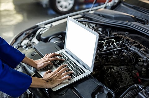 مختص: اشتراط تشغيل المؤهلين بورش صيانة السيارات يسهم في زيادة الثقة للعملاء