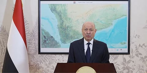 رئيس مجلس القيادة اليمني يدعو قوات الإمارات إلى الخروج خلال 24 ساعة