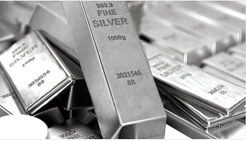 الفضة ترتفع 3% في المعاملات الفورية.. والأونصة تسجل 74.35 دولار 