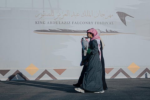 نورة المنصوري تحقق أقوى نتيجة نسائية في مهرجان الملك عبدالعزيز للصقور 2025