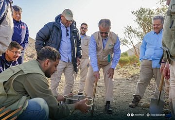 «المساحة الجيولوجية» تنهي أعمال جمع عينات مركزات المعادن الثقيلة لمشروع المسح الجيوكيميائي عالي الدقة للدرع العربي