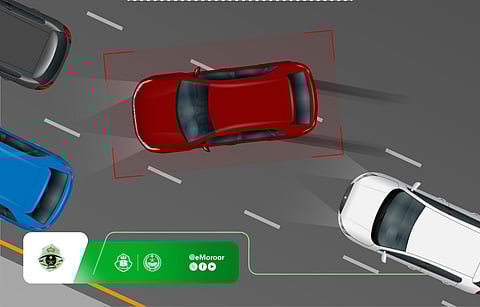 «المرور»: غرامة المراوغة بين المركبات تصل إلى 6 آلاف ريال
