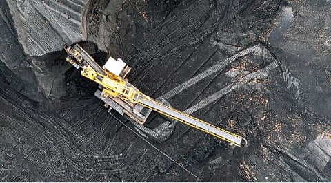 وزارة الصناعة تنفذ 880 جولة رقابية على المواقع التعدينية خلال نوفمبر 2025