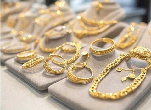 سعر الذهب في السعودية اليوم الاثنين 23-7-1447 بعد ارتفاع عالمي جديد