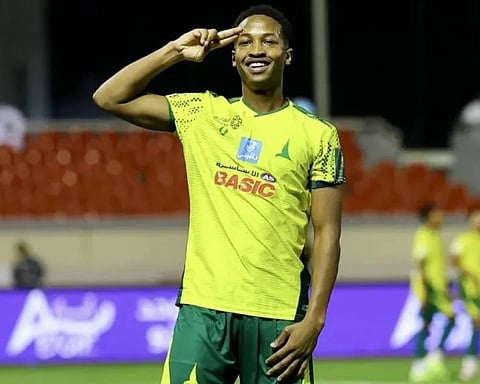 رسميًا.. الهلال يعلن ضم مراد هوساوي