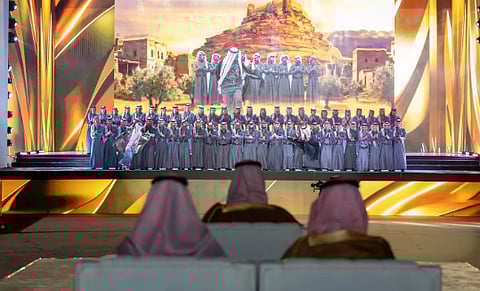  الأمير متعب بن مشعل يشهد ختام مهرجان زيتون الجوف الدولي الـ 19