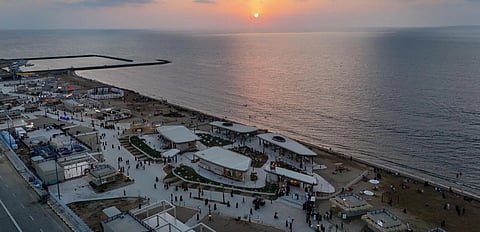  شاطئ جيدانة.. وجهة بحرية جديدة تعزز السياحة وجودة الحياة في جازان