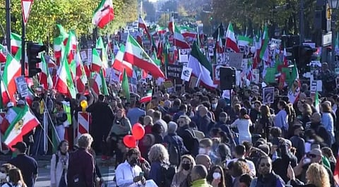 الاتحاد الأوروبي: نعد بعقوبات إضافية ضد إيران