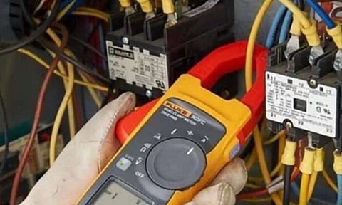 القبض على أكثر من 44 ألف باكستاني في حملة ضد سرقة الكهرباء